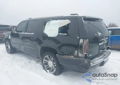 2012 Cadillac Escalade Esv Premium z USA, uszkodzony, nr VIN 1GYS4JEF0CR310045